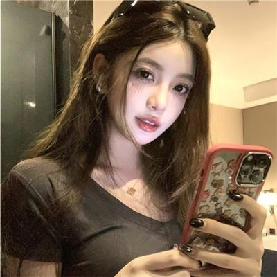 金发美人
